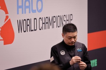 乐鱼体育登录入口-丁俊晖10比5吉尔伯特，世锦赛16进8对决赵心童！
